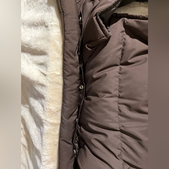 Women’s Gap Brown Vest (M) - Picture 7 of 7